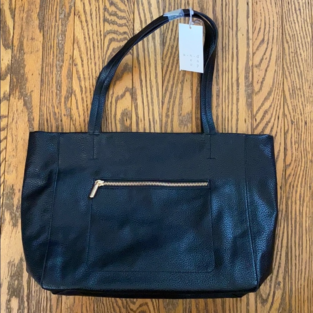 NWT black Mossimo handbag